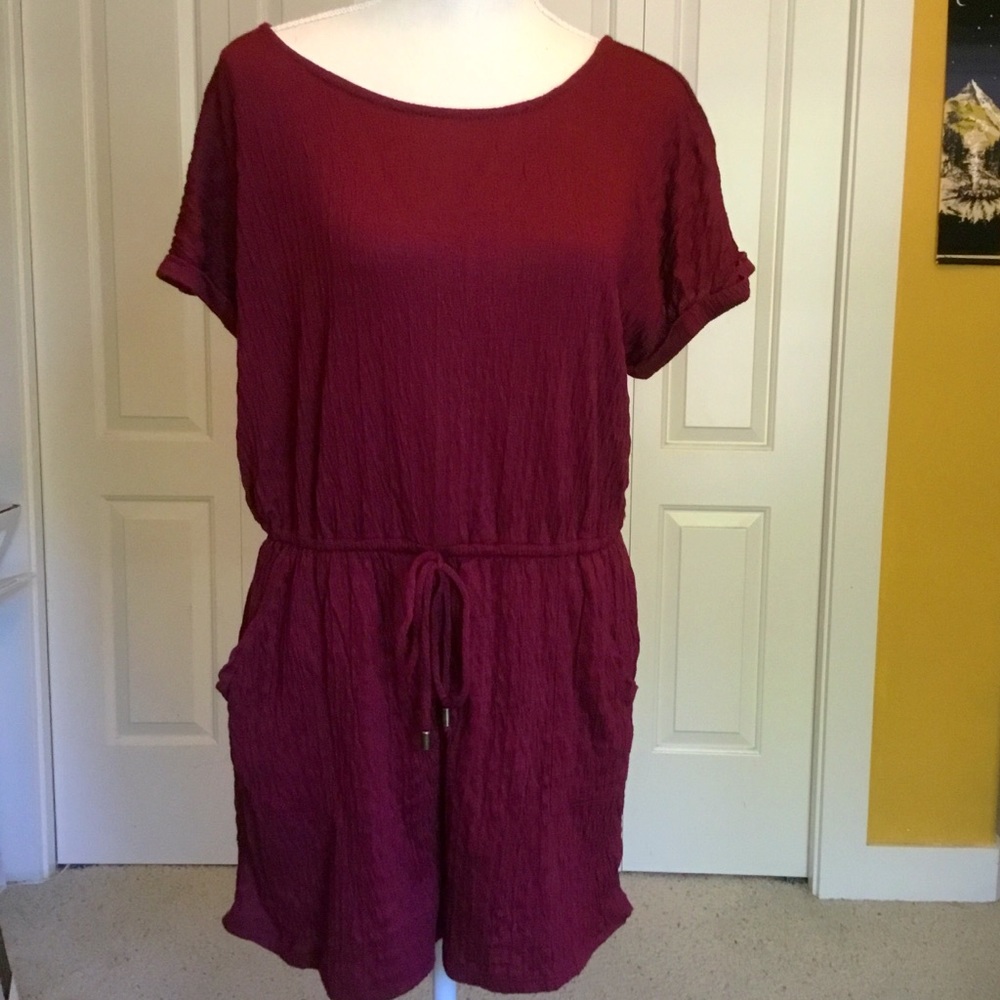 Universal Thread Romper